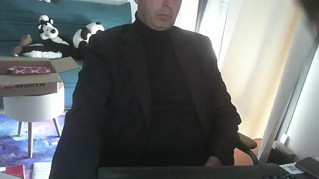 Snapshot of shyfrenchcock1 chatting on January 9, 2025, 12:41 pm shyfrenchcock1 online show from January 9, 2025, 12:41 pm
