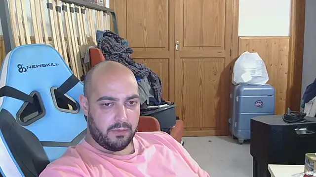 Snapshot of chicomallorca96 chatting on April 27, 2026, 3:10 pm chicomallorca96 online show from April 27, 2026, 3:10 pm
