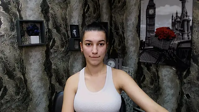 KarolinaRosse  online show from January 26, 2025, 1:04 pm