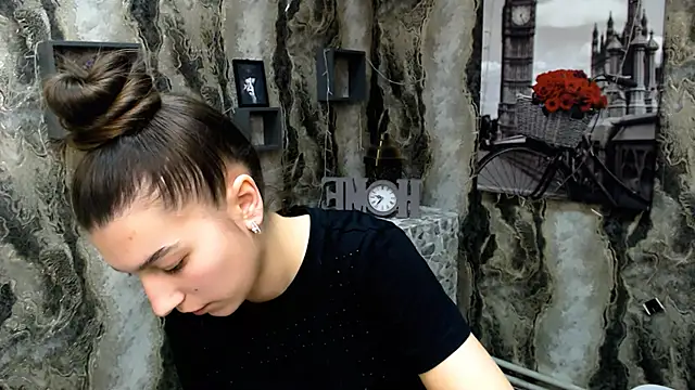 KarolinaRosse  online show from February 7, 2025, 10:08 am