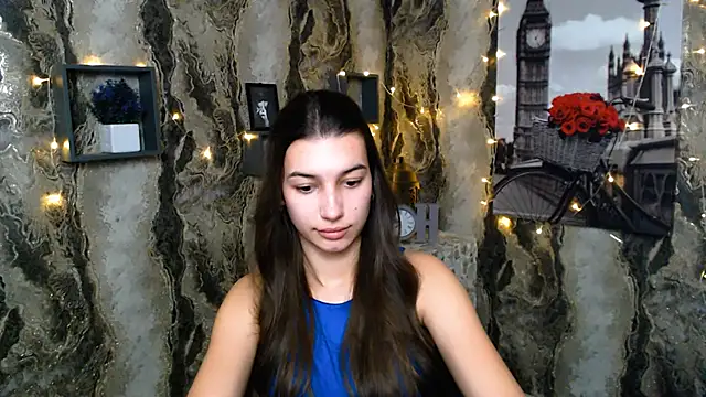 KarolinaRosse  online show from February 12, 2025, 1:06 pm