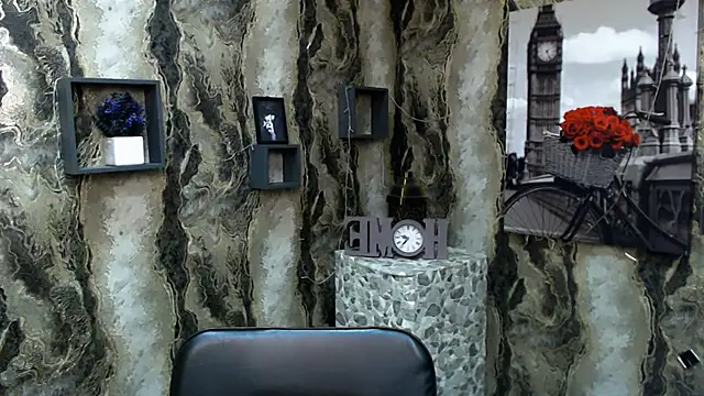 KarolinaRosse  online show from February 18, 2025, 7:10 am