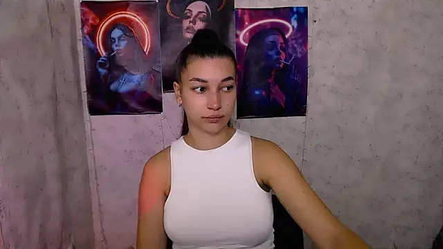 KarolinaRosse  online show from October 8, 2025, 5:16 am