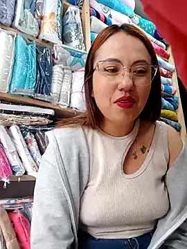 Snapshot of VIOLETA-25_ chatting on March 21, 2025, 7:46 pm VIOLETA-25 online show from March 21, 2025, 7:46 pm