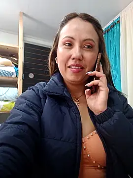 Snapshot of VIOLETA-25_ chatting on September 11, 2025, 3:23 pm VIOLETA-25 online show from September 11, 2025, 3:23 pm