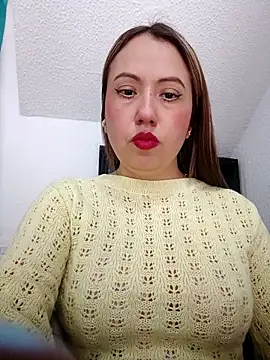 Snapshot of VIOLETA-25_ chatting on September 14, 2025, 3:33 pm VIOLETA-25 online show from September 14, 2025, 3:33 pm