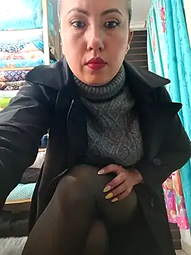 Snapshot of VIOLETA-25_ chatting on October 5, 2025, 8:07 pm VIOLETA-25 online show from October 5, 2025, 8:07 pm