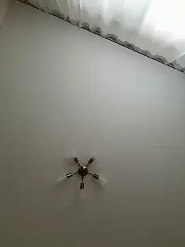 Snapshot of Sweet_Khalifa_ chatting on January 3, 2025, 11:35 am Sweet Khalifa online show from January 3, 2025, 11:35 am