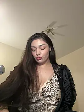 Snapshot of Sweet_Khalifa_ chatting on February 9, 2025, 3:23 pm Sweet Khalifa online show from February 9, 2025, 3:23 pm