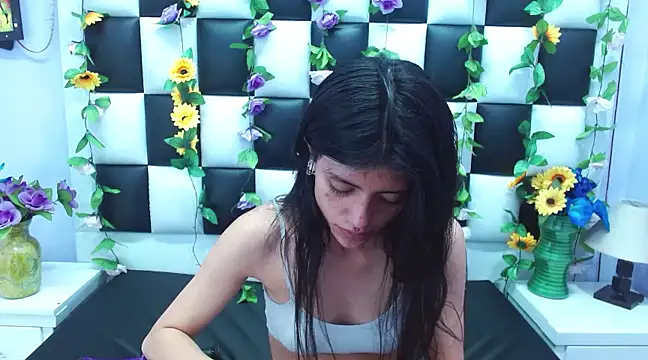 Morgana Smit online show from February 10, 2025, 1:44 pm