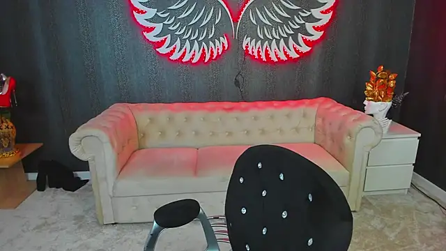 anemarieejolie online show from September 21, 2025, 5:03 pm