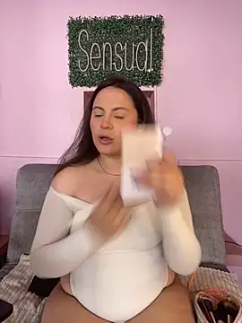 PoliBenett  online show from January 10, 2025, 6:17 pm