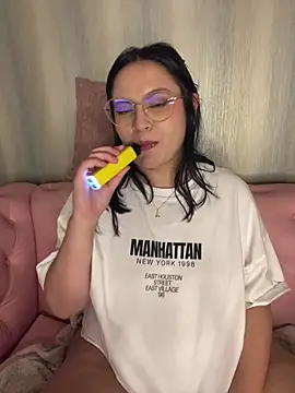 PoliBenett  online show from February 28, 2025, 5:04 am