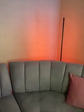 PoliBenett  online show from March 18, 2025, 3:10 pm