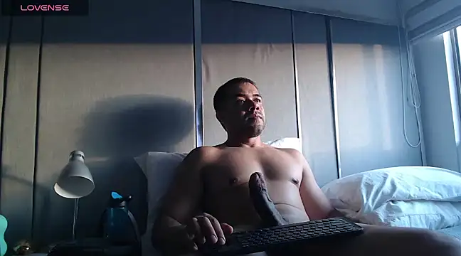 Snapshot of FaustoCock chatting on January 26, 2025, 10:46 pm FaustoCock online show from January 26, 2025, 10:46 pm