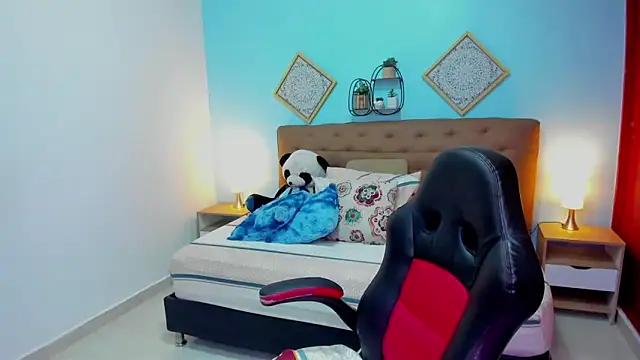 Edelaine rogers online show from April 18, 2026, 5:33 am