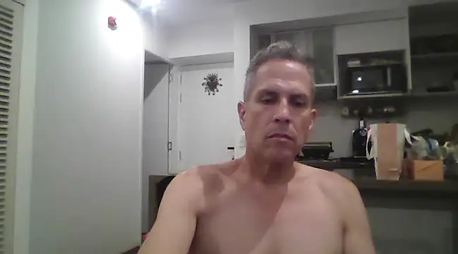 Snapshot of Diegoperrote682661 chatting on March 18, 2025, 1:43 am Diegoperrote682661 online show from March 18, 2025, 1:43 am