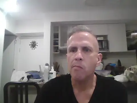 Diegoperrote682661 online show from November 27, 2025, 3:52 am