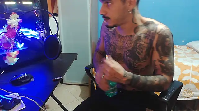 Badboyi1997 online show from October 3, 2025, 12:29 am