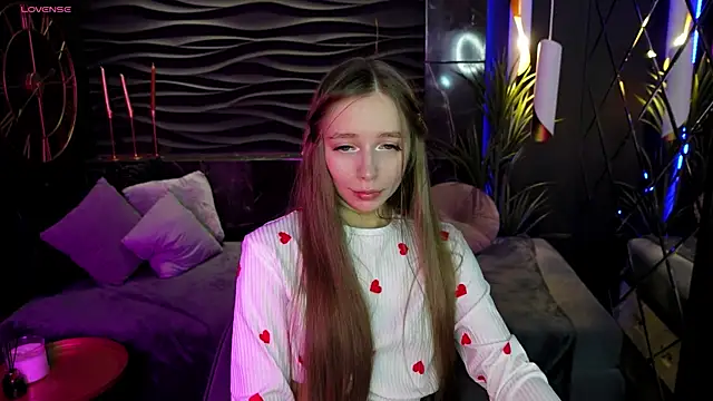 OliviaGentle online show from December 12, 2024, 4:15 am