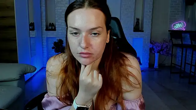 Snapshot of LisaElfy chatting on July 19, 2026, 7:56 am LisaElfy online show from July 19, 2026, 7:56 am