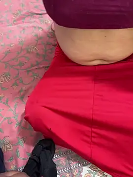 mickey love online show from April 4, 2026, 5:27 am