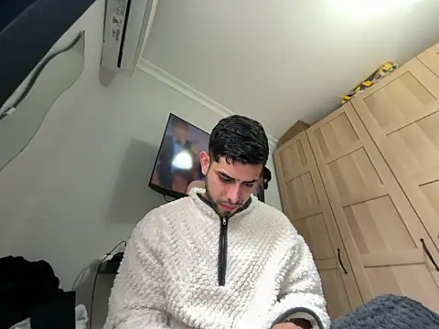 Chicos defiesta online show from January 22, 2025, 9:13 am