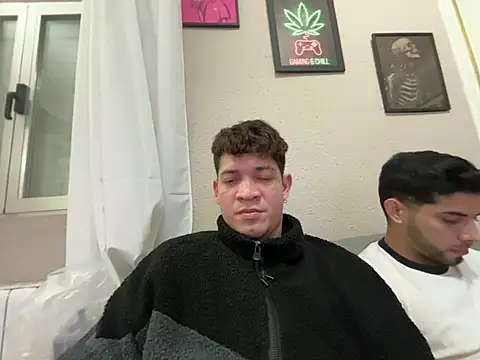 Chicos defiesta online show from January 31, 2025, 11:24 pm