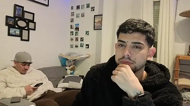 Chicos defiesta online show from March 7, 2026, 1:24 am