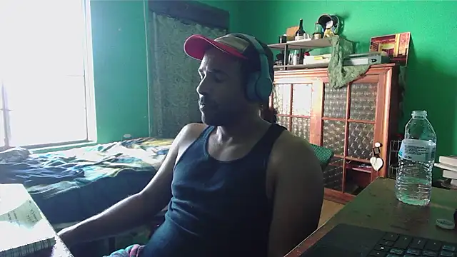        the online show from March 1, 2026, 10:12 pm