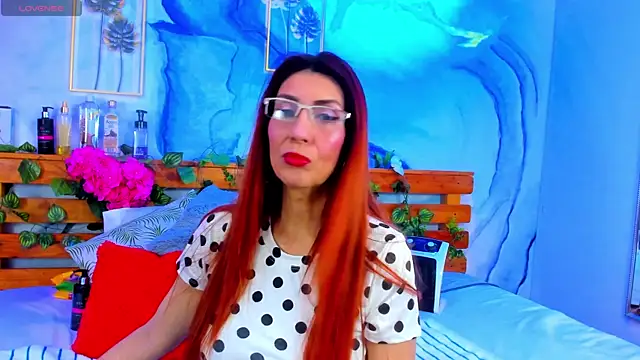 Perla Franco online show from March 11, 2025, 6:00 am