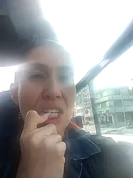 Perla Franco online show from February 23, 2026, 7:44 pm