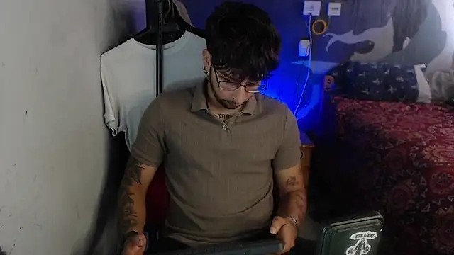 Dereck Dickson online show from November 22, 2025, 4:11 am