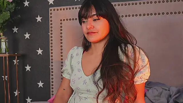 Snapshot of AshiaEkta1 chatting on January 4, 2025, 2:14 am AshiaEkta1 online show from January 4, 2025, 2:14 am