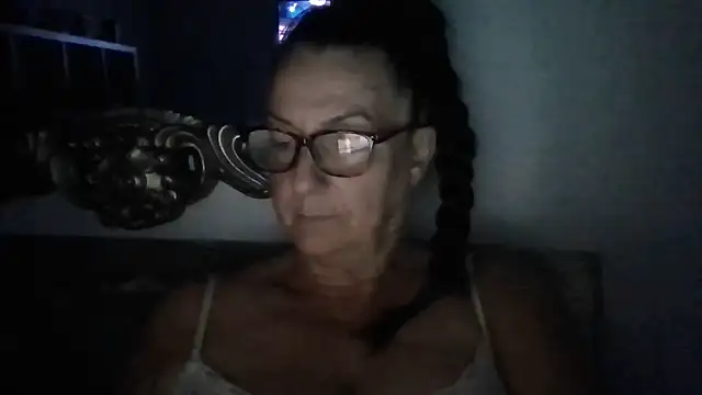 Snapshot of Tillieuk chatting on July 24, 2026, 10:30 pm Tillieuk online show from July 24, 2026, 10:30 pm