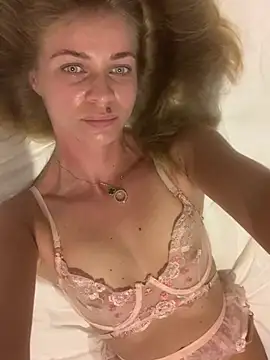 Snapshot of -OliWow- chatting on January 12, 2025, 1:48 pm -OliWow- online show from January 12, 2025, 1:48 pm