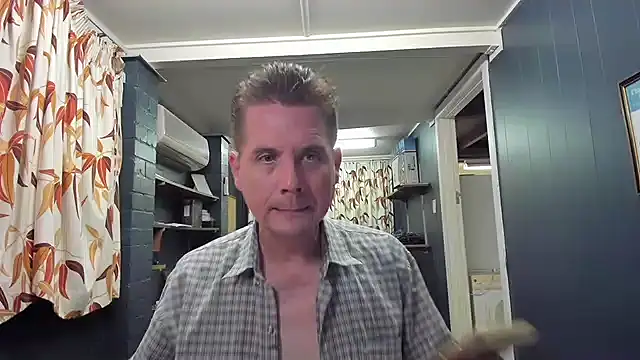 tilobinder online show from December 17, 2024, 10:01 am