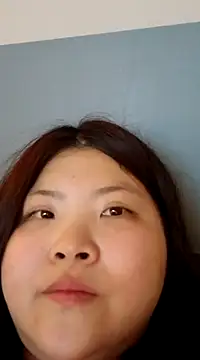 hello098712 online show from March 12, 2025, 2:34 pm