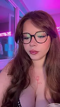 Snapshot of CutiePie3 chatting on February 25, 2026, 8:18 pm CutiePie3 online show from February 25, 2026, 8:18 pm