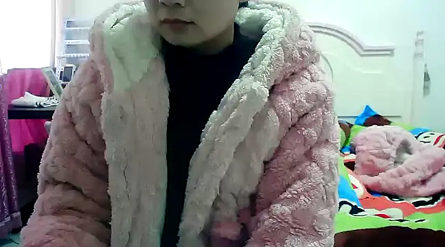 CN-Xiaoxi online show from February 20, 2025, 12:30 am