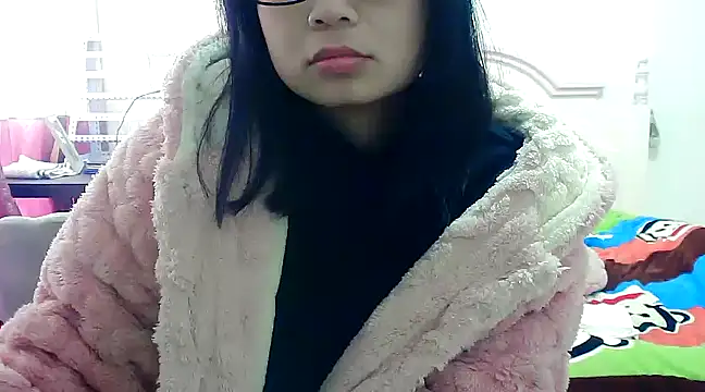 CN-Xiaoxi online show from March 5, 2025, 3:08 am