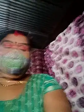 Snapshot of Hot_Falguni chatting on January 18, 2025, 2:44 pm Hot Falguni online show from January 18, 2025, 2:44 pm