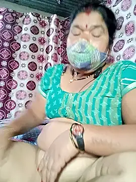 Snapshot of Hot_Falguni chatting on February 2, 2025, 10:46 am Hot Falguni online show from February 2, 2025, 10:46 am