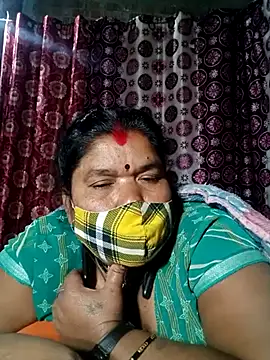 Snapshot of Hot_Falguni chatting on February 17, 2025, 4:09 am Hot Falguni online show from February 17, 2025, 4:09 am