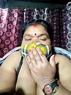 Snapshot of Hot_Falguni chatting on February 18, 2025, 1:21 am Hot Falguni online show from February 18, 2025, 1:21 am