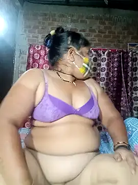 Snapshot of Hot_Falguni chatting on February 18, 2025, 3:54 pm Hot Falguni online show from February 18, 2025, 3:54 pm