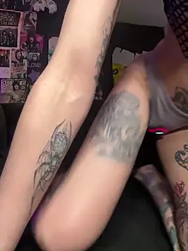 MissMidnightUK online show from March 15, 2026, 9:32 pm