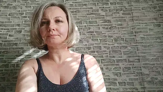 EdithManning online show from March 1, 2025, 8:13 am