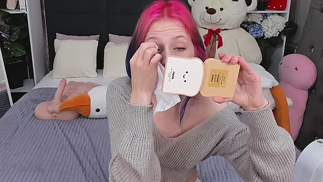 MiaKarlos online show from September 19, 2025, 1:18 am