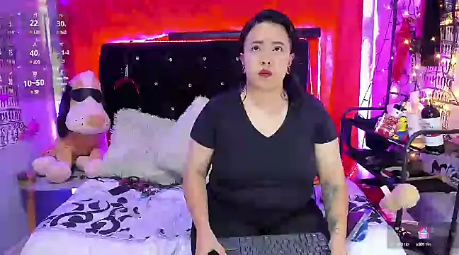 katieeandsharonn online show from January 18, 2025, 12:26 pm